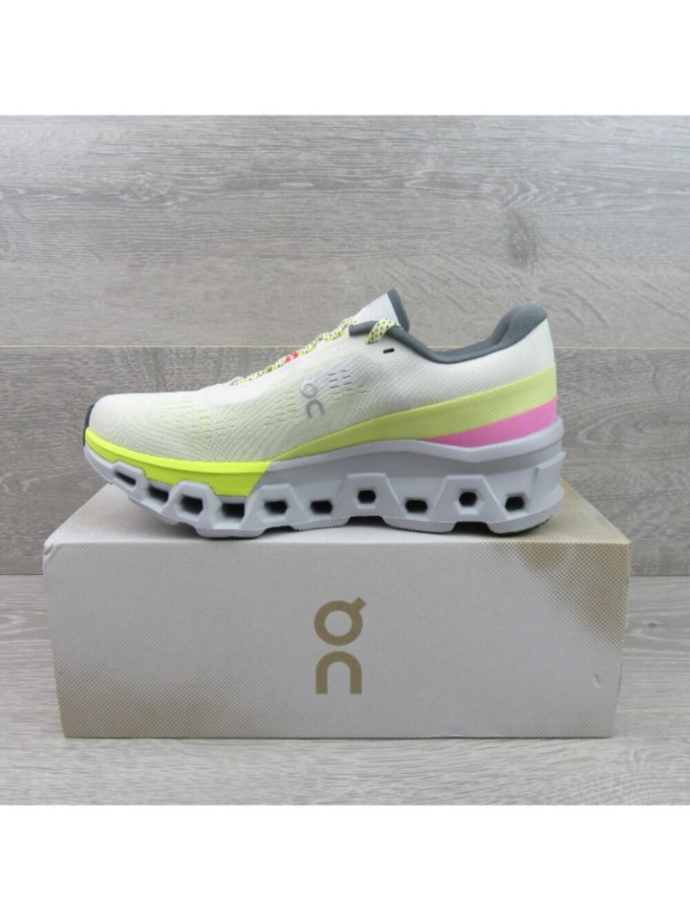 ON Cloudmonster 2 Running Shoes Womens Size 8 Ivory Lime NEW - Picture 3 of 15